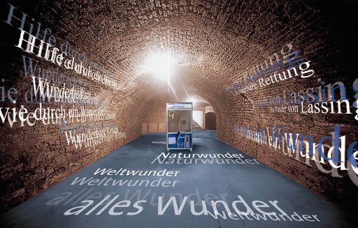 Bild zu OTS023 -  Im Stift Zwettl wird derzeit an einer Ausstellung
zum Thema Wunder gearbeitet. Der besondere Reiz dieser Ausstellung
liegt in der räumlichen Situierung. Keller, die noch nie der
Öffentlichkeit zugänglich waren, Orte, die noch nie gesehene
Einblicke in die Klosteranlage ermöglichen - bilden den Rahmen.