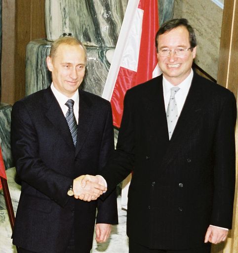 Bild zu OTS017 von heute - Riesige Wirtschaftsemission nach Russland
dokumentiert enormes Interesse Österreichs. (Bild links: Wladimir
Putin, Bild rechts: Christoph Leitl)