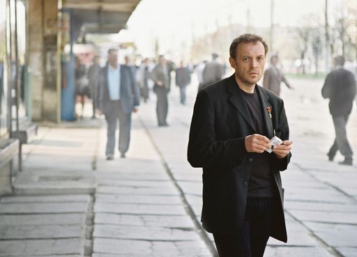 Vorschau Bild von Bild zu OTS - Andrea Maria Dusls Spielfilmdebüt "Blue Moon" mit Josef
Hader (Bild), Detlev Buck und Viktoria Malektorovych wird im
offiziellen Wettbewerb um den legendären "Goldenen Leoparden"
antreten und in Locarno seine Uraufführung erleben.