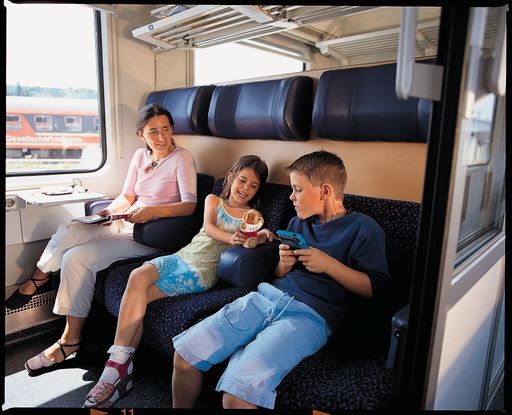 Die ÖBB erweitern sukzessive ihr Angebot in Richtung
Osten. Ungarische Städte werden ein immer beliebteres Ausflugsziel
vieler Österreicher. Diesem Trend Rechnung tragend bieten die ÖBB ab
sofort günstige Ausflugskarten in fünf ungarische Städte an.