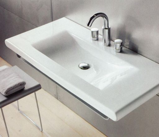 Gleich mehrere Top-Produktneuheiten rund ums Bad
zeigt der österreichische Badprofi ODÖRFER Haustechnik jetzt an
seinen Standorten in Graz, Wien, Linz und Klagenfurt
