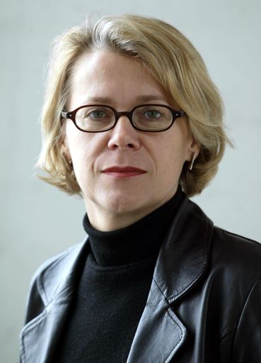 Monika Graf (39), Redakteurin bei der Austria Presse
Agentur, ist die zweite Trägerin des Alfred Geiringer-Stipendiums.
Dieser von der APA gestiftete Fonds zur journalistischen
Weiterbildung ermöglicht die Teilnahme an einem dreimonatigen
Programm der Reuters Foundation in Oxford.