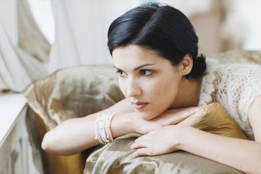 Ihr Auftritt am Wiener Opernball machte Sensation.
Nun auf neuer Stufe der Popularität. Anna Netrebko, aus Südrussland
stammende Sopranistin mit Exklusiv-Vertrag bei Deutsche Grammophon,
ist am kommenden Samstag 28. Feber zu Gast bei Thomas Gottschalk in
"Wetten, dass", live aus der Kärnten-Halle Klagenfurt.