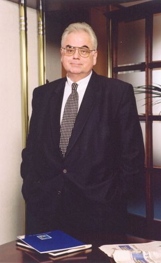 Generaldirektor Dr. Heinz Jirez, Bank Austria
Creditanstalt Versicherung AG
