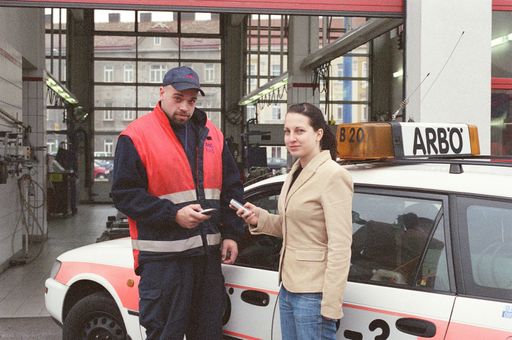 Ab 15. November ist in allen 94 ARBÖ Prüfzentren die
Bezahlung mit dem Handy möglich.