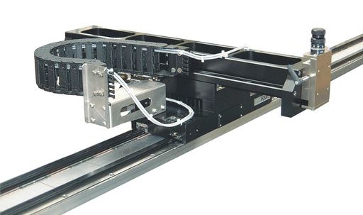  Ein ausgewogener mechanischer Aufbau und die
Werkstoffauswahl mit Hauptaugenmerk auf die thermischen
Eigenschaften gewährleisten höchste Stabilität und Genauigkeit.
