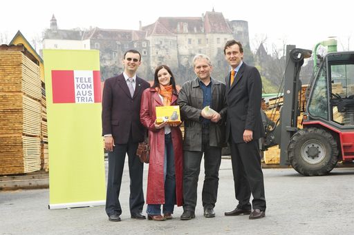 Raabs a. d. Thaya in Niederösterreich:
Telekom Austria begrüßt 100.000 Breitband-Kunden