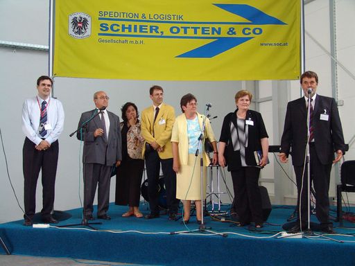 Team Transeuropa mit den Geschäftsführern Vesna Sare
und Franz Six.