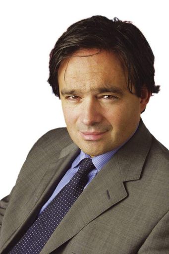 Vorschau Bild von Aufsichtsratsvorsitzender der Rewe Austria ist Alain
Caparros, Vorstand der Rewe-Zentral AG und verantwortlich für das
Auslandsgeschäft der Rewe-Gruppe.