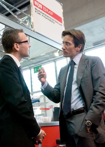 BM Grasser berät Jungunternehmer am Gründertag
21.10.2005