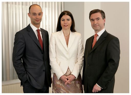 DLA Weiss-Tessbach Partner (vl.n.r.) Dr. Phillip
Dubsky, Dr.Claudine Vartian, Mag. Ivo Deskovic
