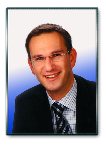 Der Geschäftsführer der österreichischen
Niederlassung der deutschen Stada Arzneimittel AG, Dr. med. Ulf
Pangratz (41), wurde zum Vice President Branded Products für die
deutschsprachigen Länder ernannt.