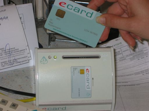 e-card als erster Schritt zu umfassender
Gesundheitstelematik