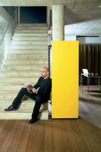  Neue Möbellinie "enjoy collection" by Svoboda
Büromöbel (Design Walter Hösel)