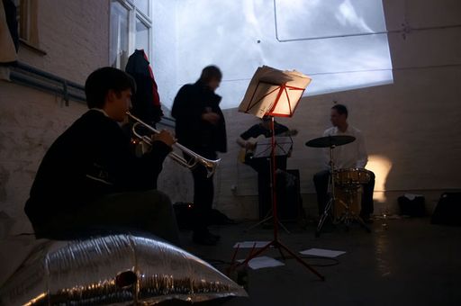 Vorschau Bild von Ehemalige Lagerräume wurden für temporäre
Kulturprojekte adaptiert