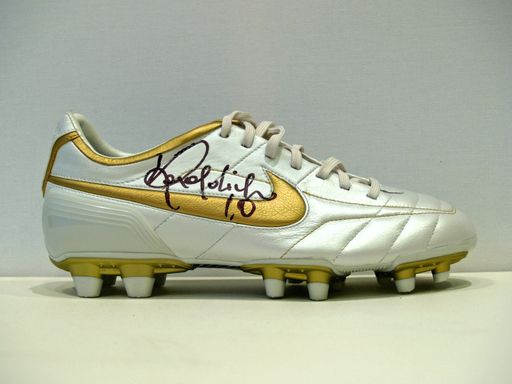  Fußballschuh 2006 handsigniert von Ronaldinho