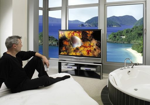  Erleben Sie mit JVC Fernsehen in einer neuen Dimension - www.jvc.at