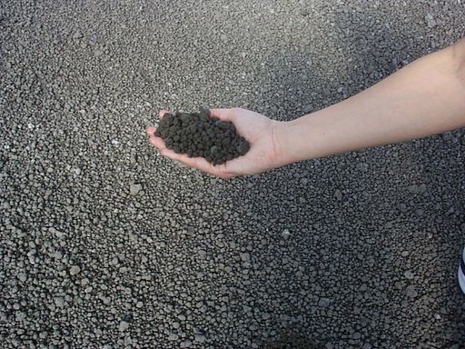 Vorschau Bild von im Klärschlamm: Trockengranult als Brennstoffsubstitut für die Zementindustrie