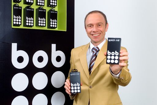 Alexander Sperl, verantwortlicher bob Manager und Marketingleiter mobilkom austria, mit bob
