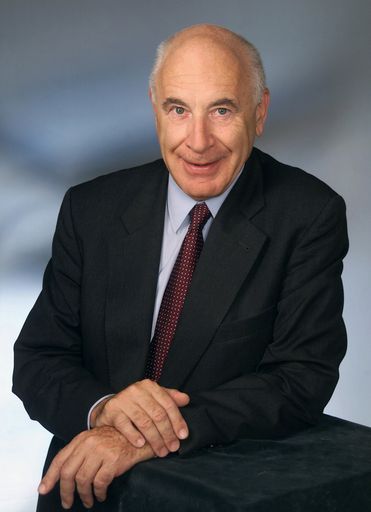 Der Vorstand des Bundeskomitee Freie Berufe Österreichs hat im Rahmen einer Vorstandssitzung am 05.07.2006 ein neues Präsidium gewählt. Neuer Präsident ist Präs. Dr. Gerhard BENN-IBLER.