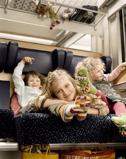 Mit dem 24-Stunden-Familien-Ticket mit der ganzen Familie bequem um nur 15 Euro täglich durch ganz Österreich reisen.