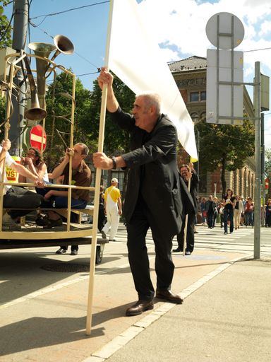 Vorschau Bild von Kunstaktion "GegenwartsKunst in die Regierung"
Gerald Bast, Rektor der Universität für angewandte Kunst Wien, und Peter Noever, Direktor MAK - Museum für angewandte Kunst / Gegenwartskunst