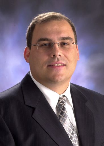 Vorschau Bild von Dr. Uwe-Dieter Grebe, GM Powertrain, Michigan USA