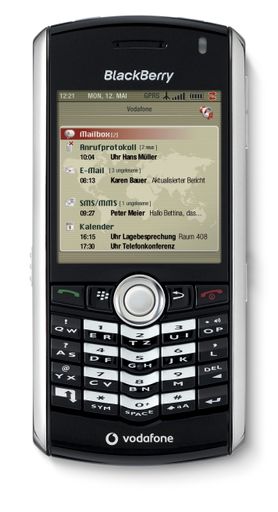Mit dem BlackBerry Pearl 8100 bringt mobilkom austria den ersten BlackBerry-Handheld mit Multimedia-Funktionen auf den Markt.