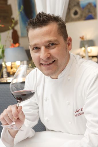 Vorschau Bild von Küchenchef und Haubenkoch Norbert Bader