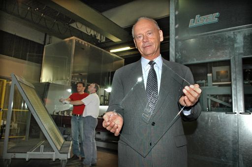 Der Gewinner des "Karl Ritter von Ghega Preises" 2006 (NÖ Innovationspreis) ist die Lisec Maschinenbau GmbH! Die Auszeichnung wurde vom Land NÖ und der Wirtschaftskammer Niederösterreich (WKNÖ) im Veranstaltungszentrum St. Pölten an KommR Peter Lisec übergeben.
