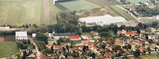  Bei den im burgenländischen Hirm beheimateten Produktionsbetrieben für Briefumschläge ÖKI, Büromaterial SAX und hochwertigen Bleistiften und Künstlerprodukten CRETACOLOR, sind heuer Großinvestitionen getätigt worden.