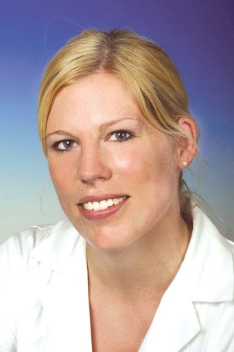 Dr. Eva-Katrin Bentz: "Bei Regelschmerzen ist Belara® eine gute Alternative zu Schmerzmitteln. Der Schmerzmittelgebrauch kann um 75% reduziert werden."