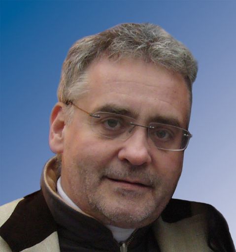 Im Bild: ExtraDienst-Verleger Christian W. Mucha