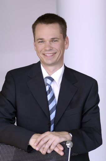 Neuer Vorstandsvorsitzender Mag. Harald Himmer - Führungswechsel bei Alcatel-Lucent Austria AG