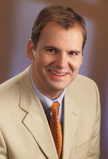  Dipl.-Kfm. Lars Wagener, 38, General Manager von Masterfoods Austria, verlässt das Unternehmen und geht als Geschäftsführer Vertrieb zu Danone Deutschland.