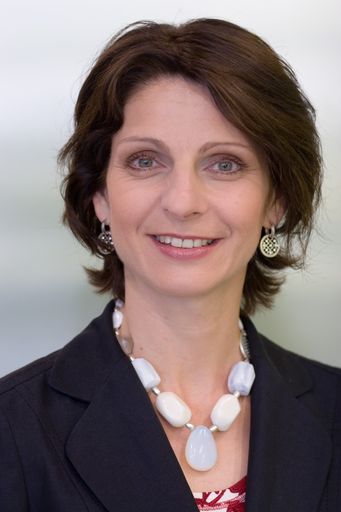  Controlling-Expertin am Zug: Mag. Elisabeth Landrichter neue Geschäftsführerin des City Airport Train (CAT)