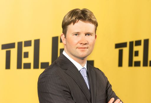 Tele2 Geschäftsführer Robert Hackl präsentierte heute im Rahmen eines Pressegesprächs das neue Unternehmensdesign von Tele2, die neue Tele2-Markenarchitektur und den Start einer Kundenberatungsoffensive.