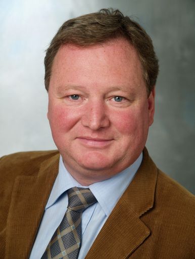 Mag. Karl Wessely, Leiter des Unternehmensbereiches "Kultur und Marketing" wurde zum stellvertretenden Direktor und festen Mitglied der Geschäftsleitung ernannt.