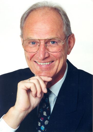  Der Doyen des österreichischen Bausparens und langjährige Generaldirektor der Bausparkasse Wüstenrot, Dr. Herbert Walterskirchen, feiert Mitte August seinen 70. Geburtstag.