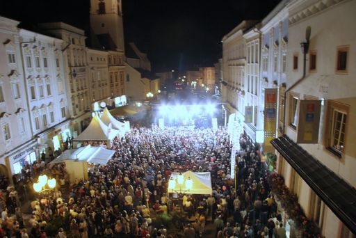 Swing in the City am Welser Stadtplatz