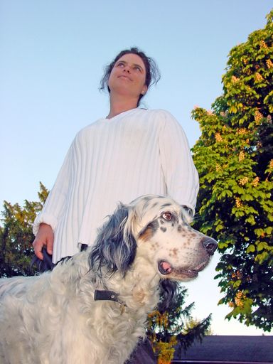 Vorschau Bild von Was Hundebesitzer immer schon wussten, ist nun auch wissenschaftlich bewiesen: Hunde sind klüger als wir denken. Sie unterscheiden zwischen dem Ziel einer Handlung und der Handlung an sich. Fotoverwendung honorarfrei im Zusammenhang einer Berichterstattung mit dieser Meldung.