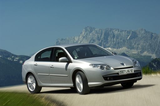 Beste Qualität, sparsame und schadstoffarme Motoren sowie Sicherheit auf hohem Niveau kennzeichnen den neuen Renault Laguna, der im Oktober 2007 als fünftürige Limousine und im Jänner 2008 als fünftüriger Kombi Grandtour auf den österreichischen Markt kommen wird.