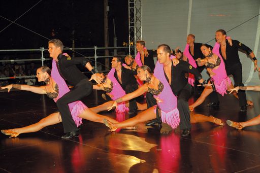 Vorschau Bild von Tanzschule Schmid - Formation Heat - Staatsmeister 2005, 2006 und 2007 in Latein