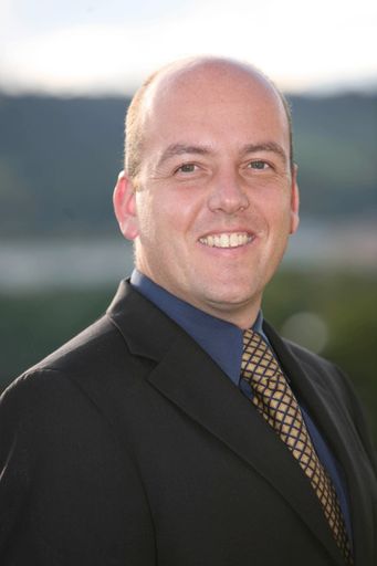 Vorschau Bild von Im Bild: Der neue Verkaufsleiter Mag. Christian Benedik