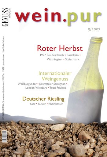 Die rote Steiermark - Nur rund 400 ha stehen in der Steiermark zur Produktion von "echten" Rotweinen zur Verfügung. Lesen Sie unsere Tipps zu Zweigelt, Pinot Noir und den facettenreichen Cuvées.