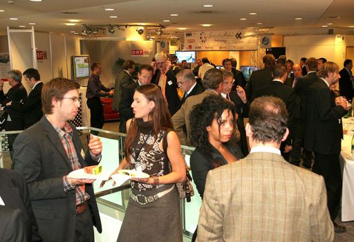 Vorschau Bild von Den österreichischen Kabel-TV Betreiber und den privaten TV-Programmveranstalter wurde am heutigem Tage eine Studie über die Situation der lokalen Programmveranstalter und deren Nutzung und Nutzen vorgestellt.