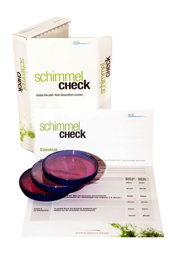 Die Austrian Research Centers in Seibersdorf haben gemeinsam mit AQA einen neuartigen Lufttest entwickelt, der einfach und schnell Auskunft darüber gibt, ob Innenräume durch Schimmel belastet sind.