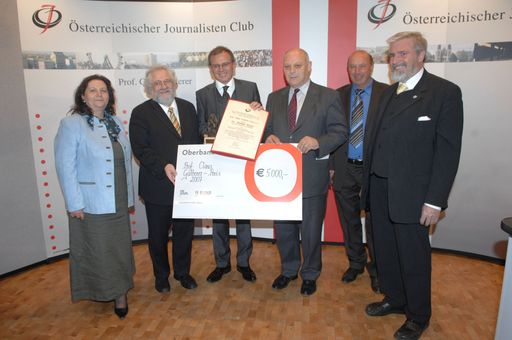  Gatterer Preis Verleihung 2007 in Sexten/Südtirol an Armin Wolf. Von links nach rechts: ÖJC-Vizepräsidentin Elisabeth Gardavsky, Fred Turnheim ÖJC-Präsident, Preisträger Armin Wolf, Landeshauptmann Dr.Luis Durnwalder, Bürgermeister Fritz Egarter und Dr. Herbert Laszlo ÖJC-Vizepräsident