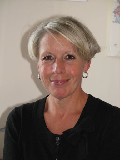  Frau Edeltraud Stiel