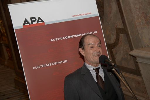  Konrad Tretter, stv. Geschäftsführer der APA - Austria Presse Agentur, bei der Begrüßung zur Veranstaltung im Kunsthistorischen Museum Wien.